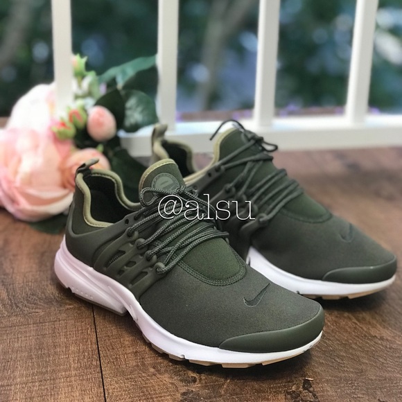 nike wmns presto